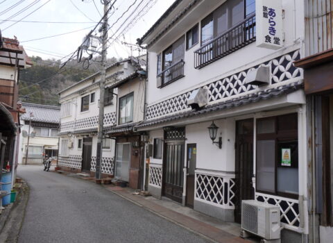 荒木食堂の外観